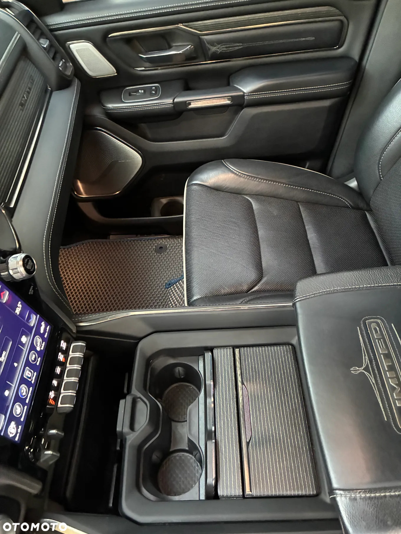 RAM 1500 Crew Cab Limited - 26