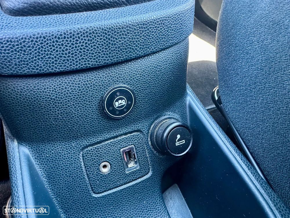 Ford Fiesta 1.25 Titanium - 21