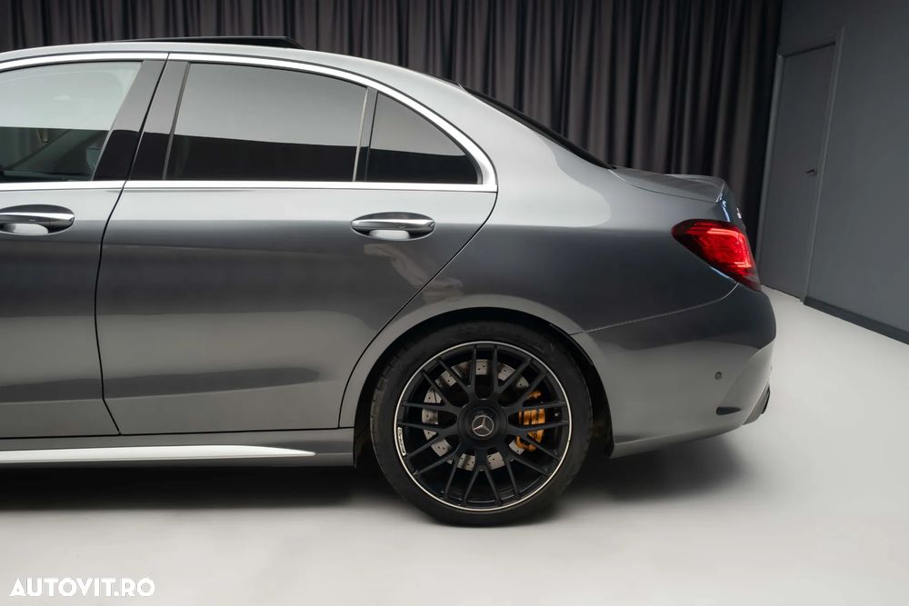 Mercedes-Benz C 63 AMG S AMG Speedshift MCT 9G - 12