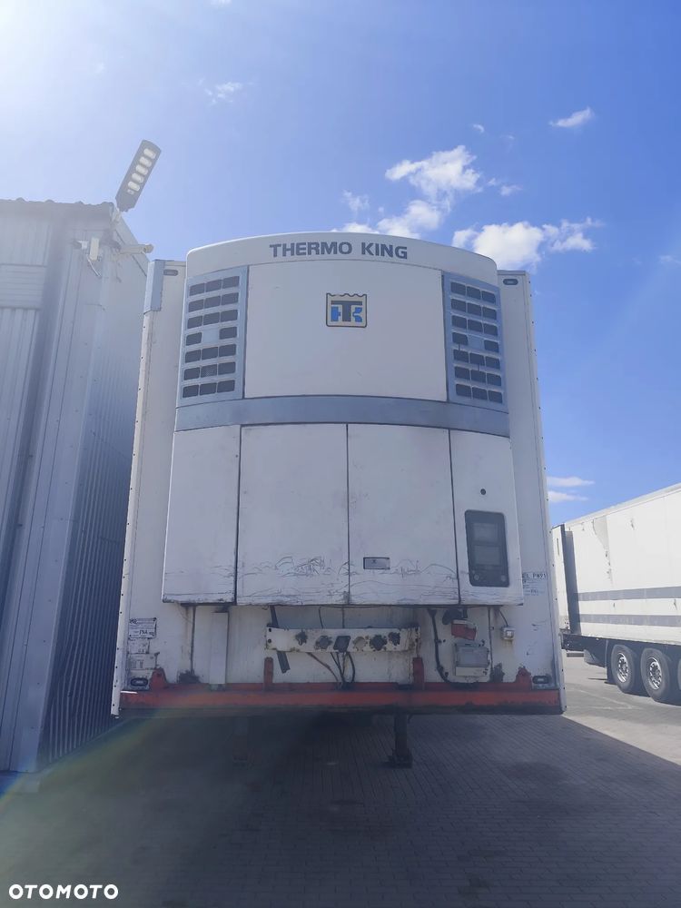 Schmitz Cargobull SKO 24/L - 2