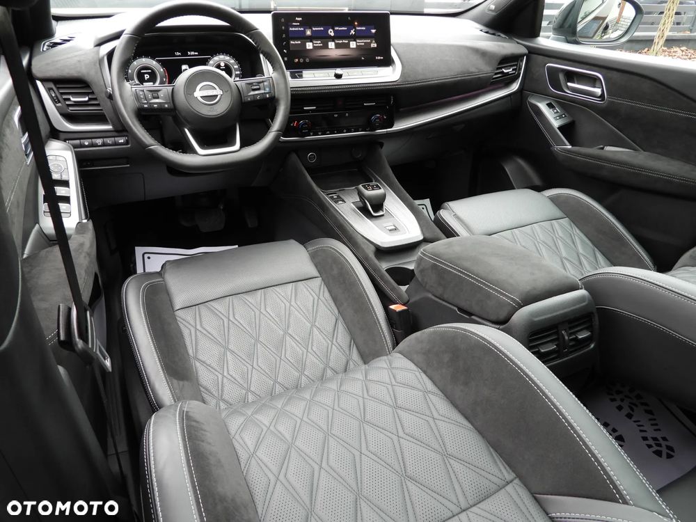 Nissan Qashqai 1.3 DIG-T MHEV Xtronic Tekna+ - 33