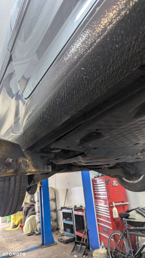 Volkswagen Golf 1.6 FSI Comfortline - 11