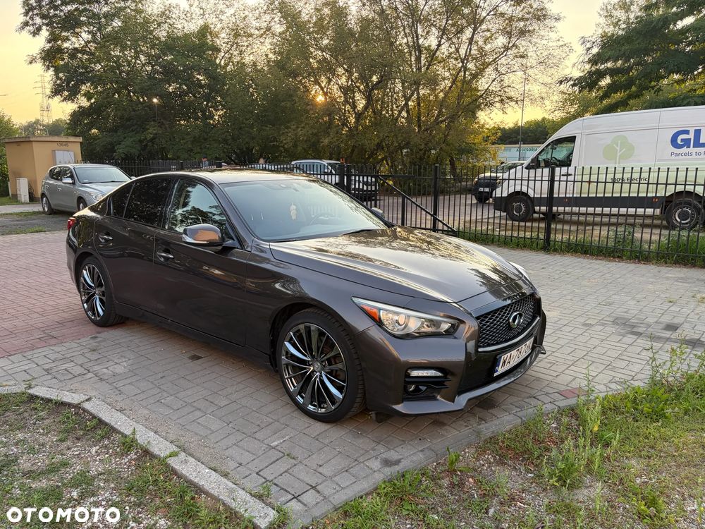 Infiniti Q50 - 1