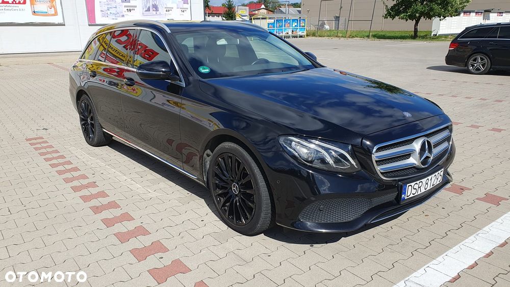 Mercedes-Benz Klasa E 200 9G-TRONIC - 2