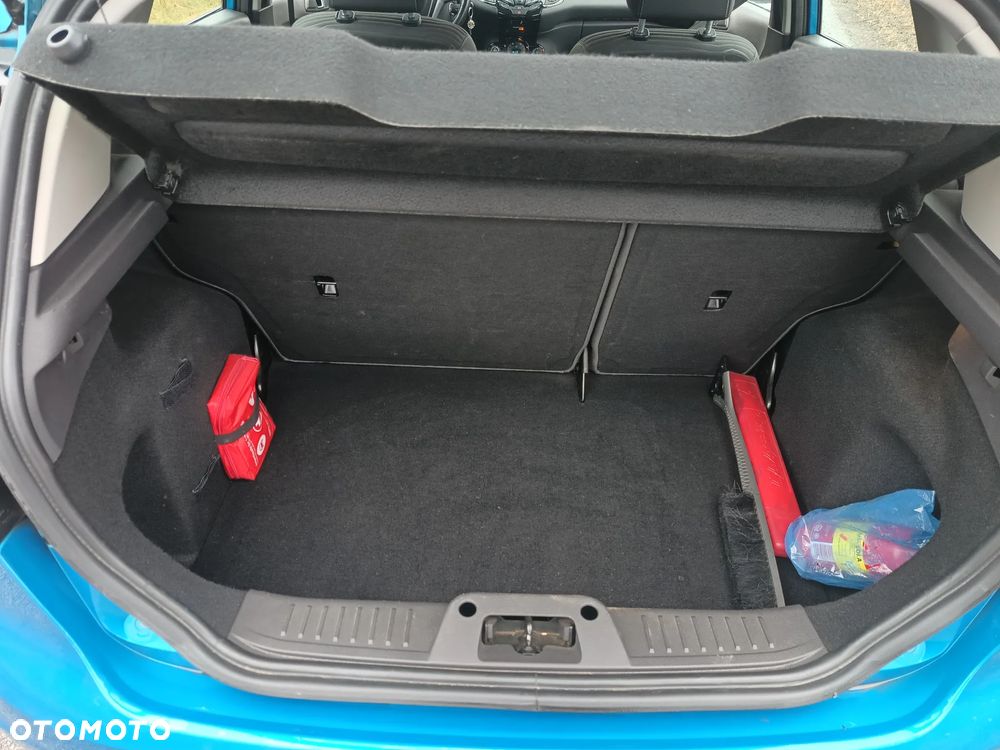 Ford Fiesta - 9