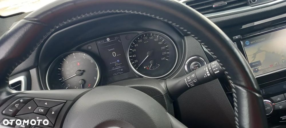 Nissan Qashqai 1.6 DIG-T Tekna+ - 19