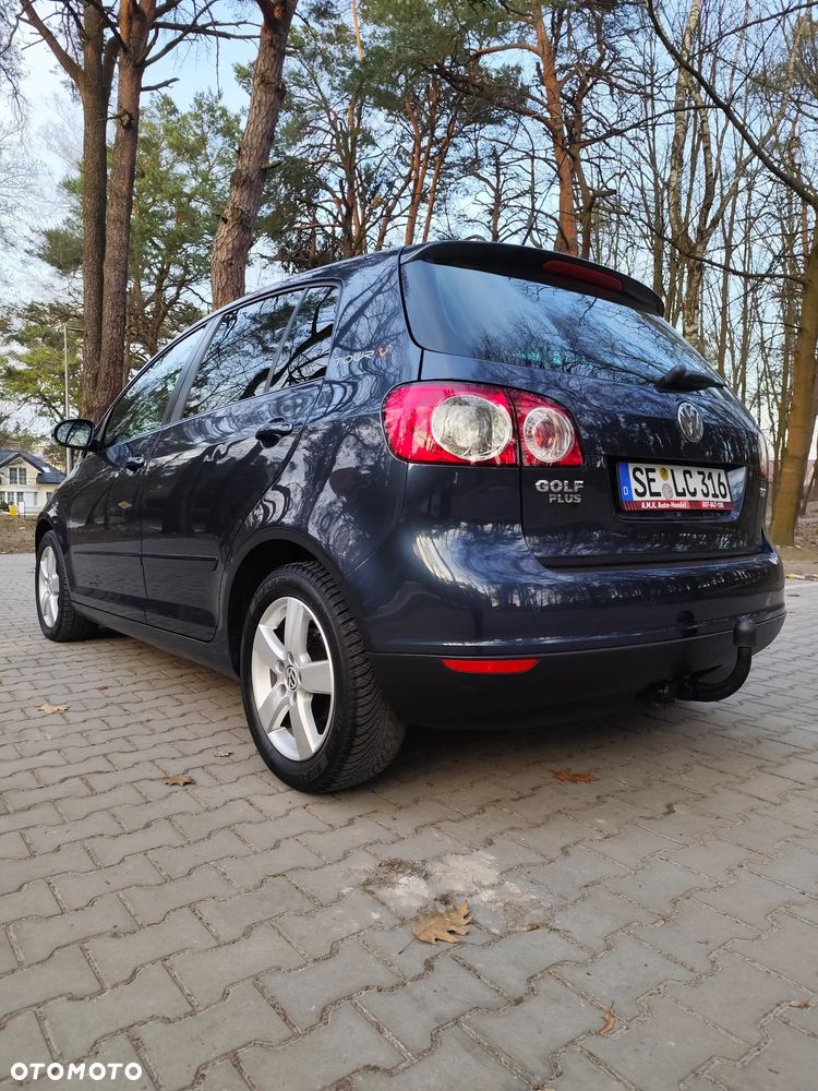 Volkswagen Golf Plus 1.9 TDI Tour - 30
