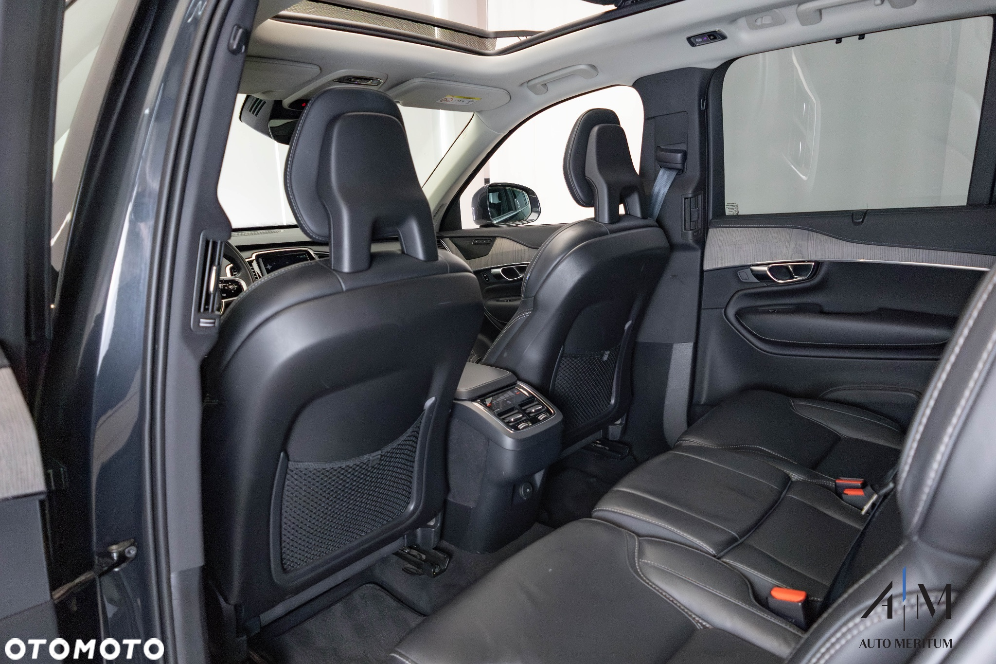 Volvo XC 90 B5 D AWD Ultimate Bright - 33