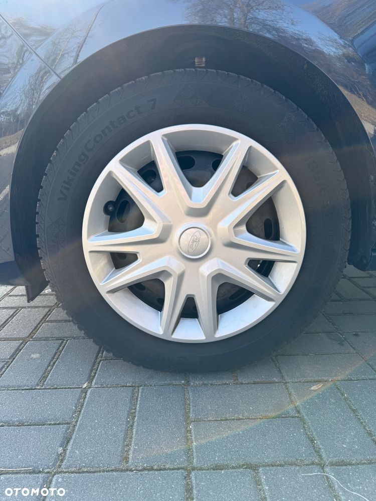 Ford Fiesta - 11