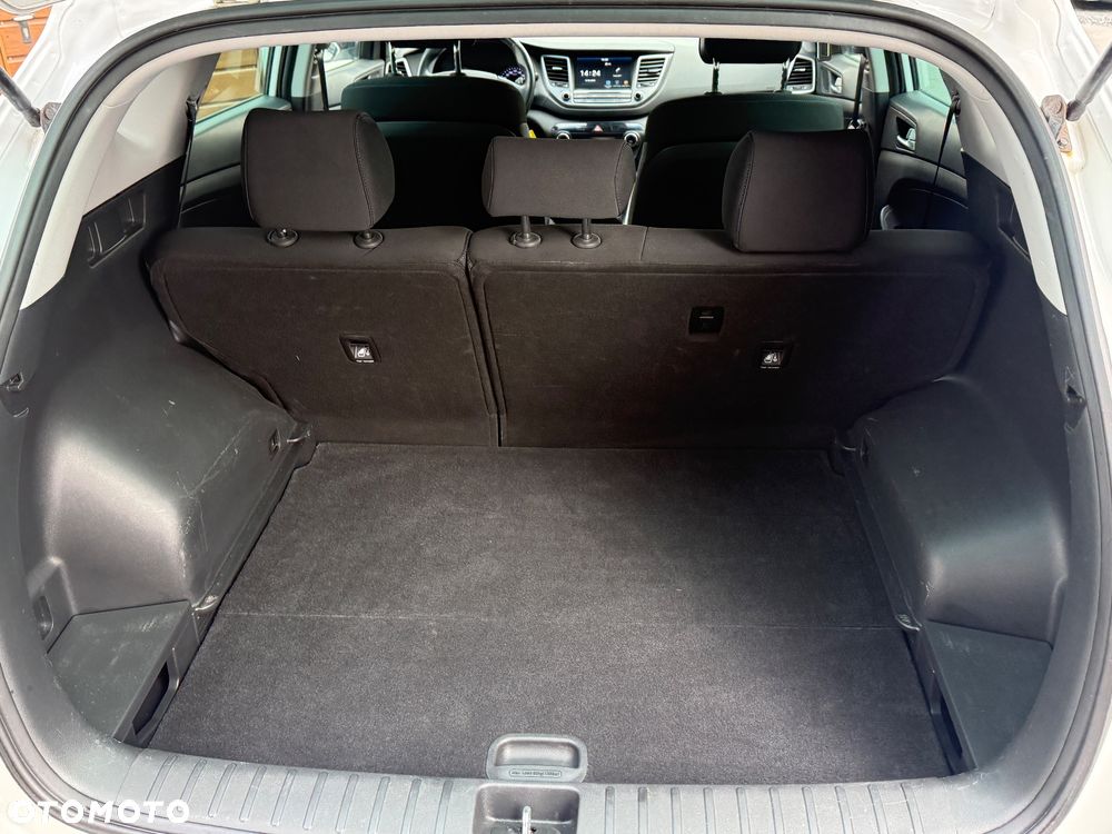 Hyundai Tucson 1.7 CRDI BlueDrive GO 2WD - 29