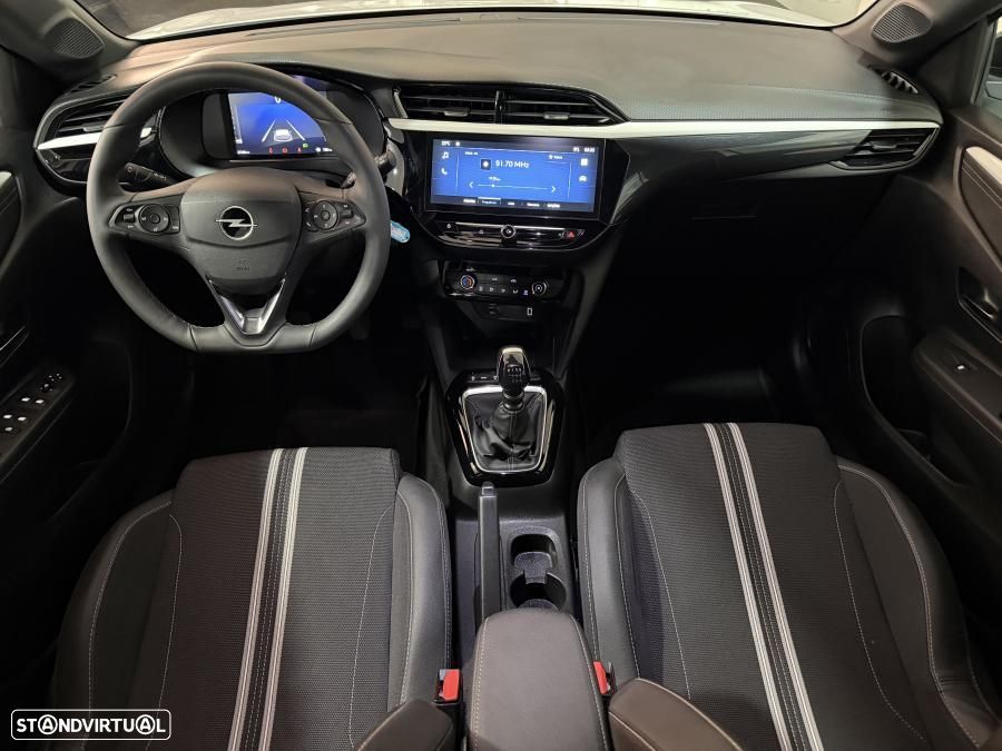 Opel Corsa 1.2 T GS - 25