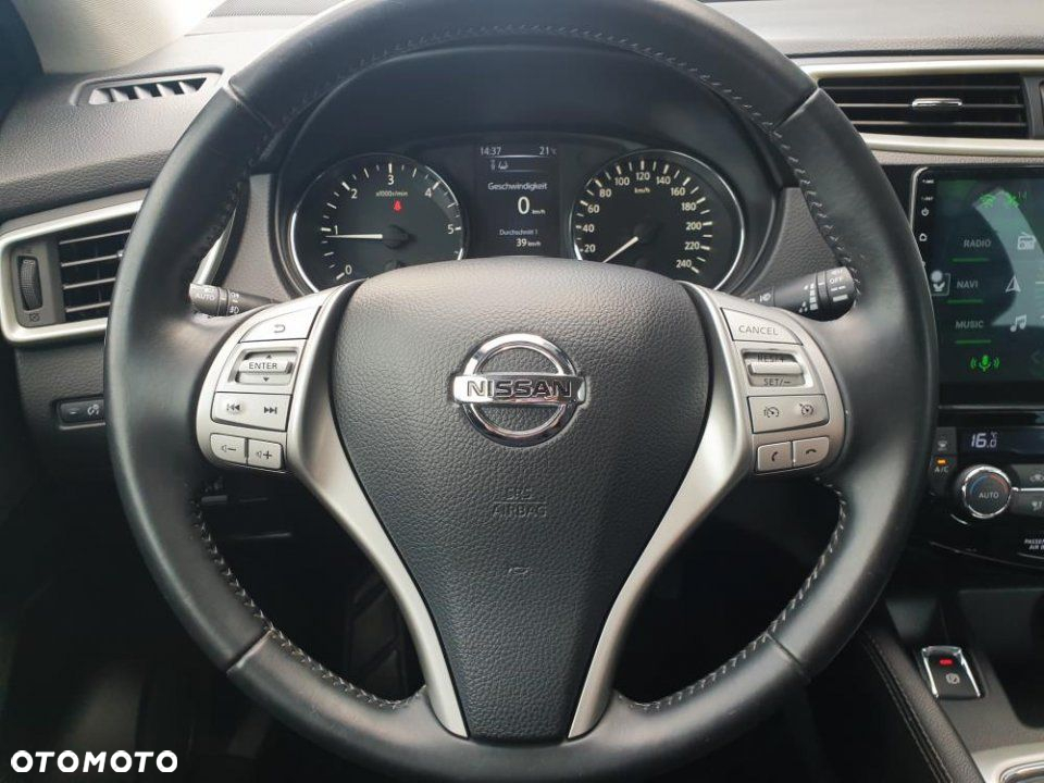 Nissan Qashqai - 12