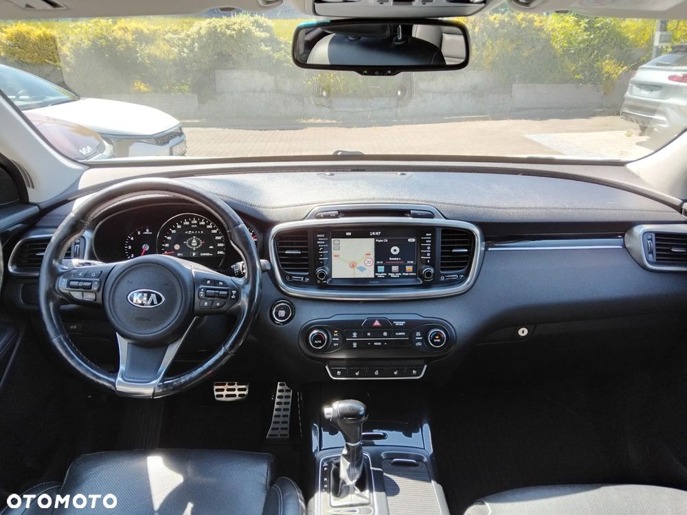 Kia Sorento 2.0 CRDI Business Line Plus - 6