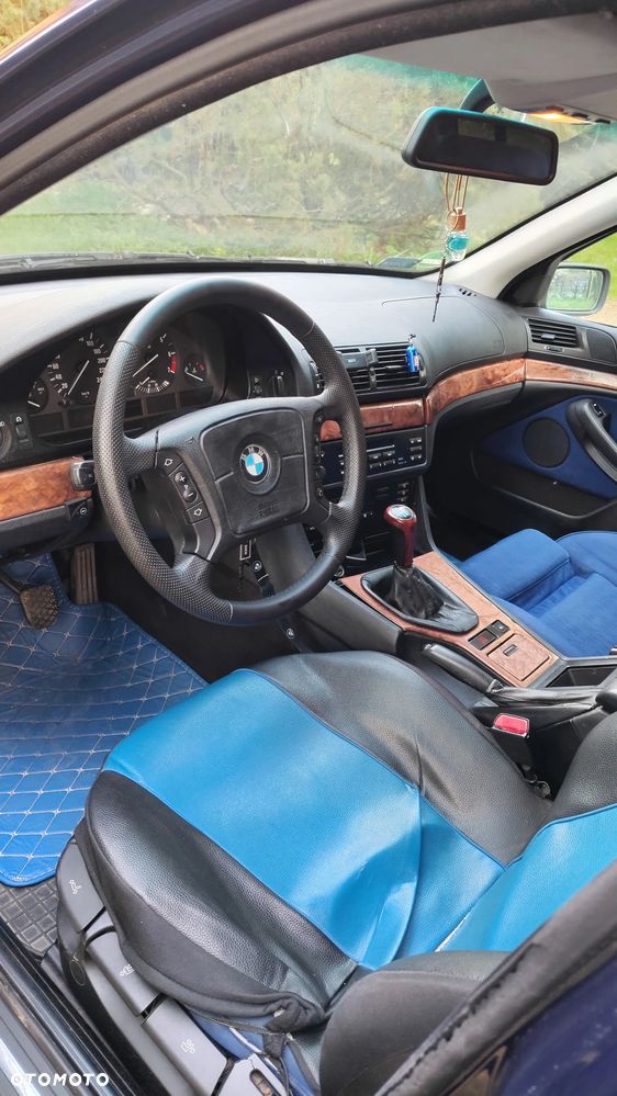 BMW Seria 5 - 8