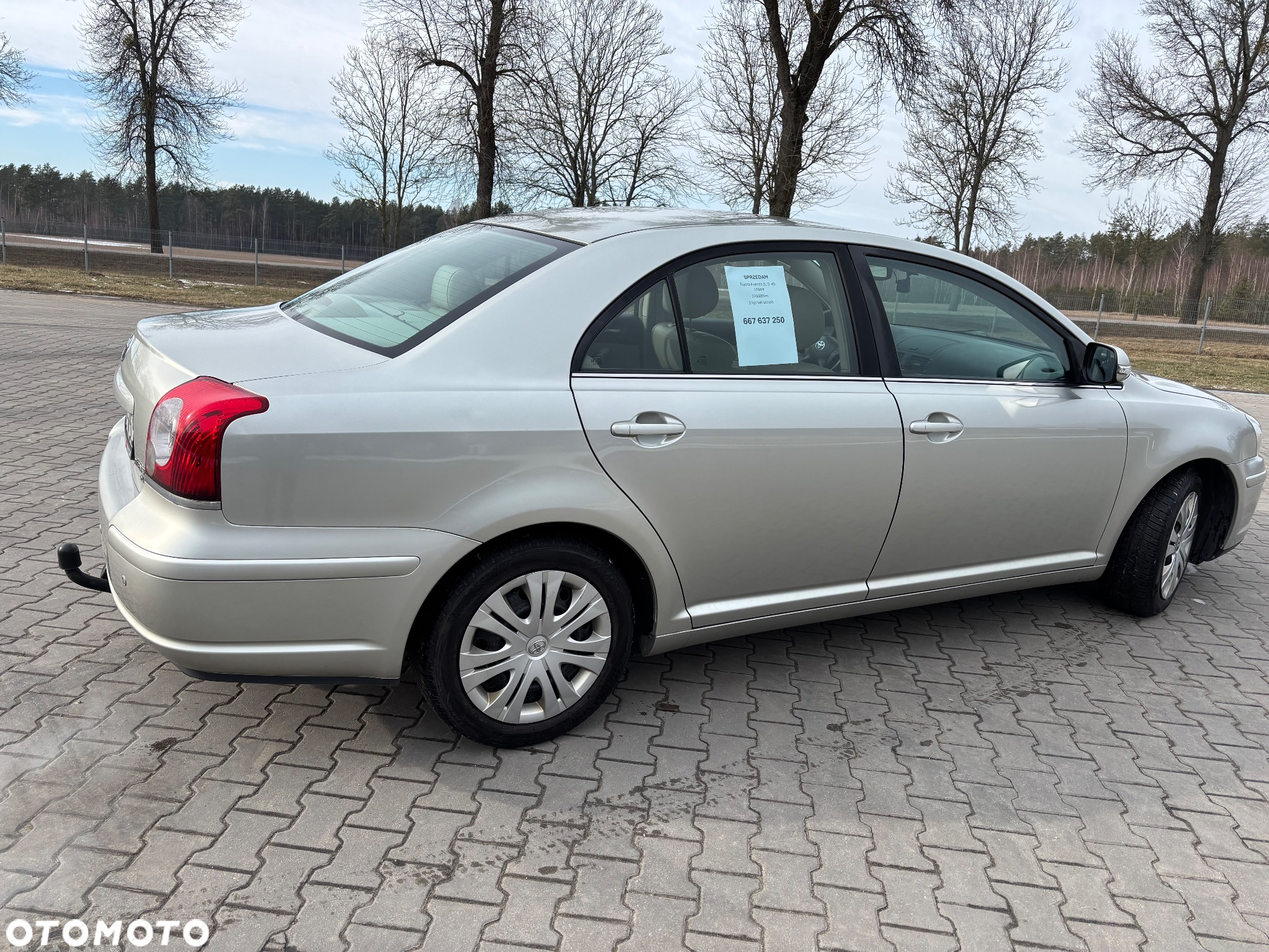 Toyota Avensis 2.0 D-4D Sol plus - 8
