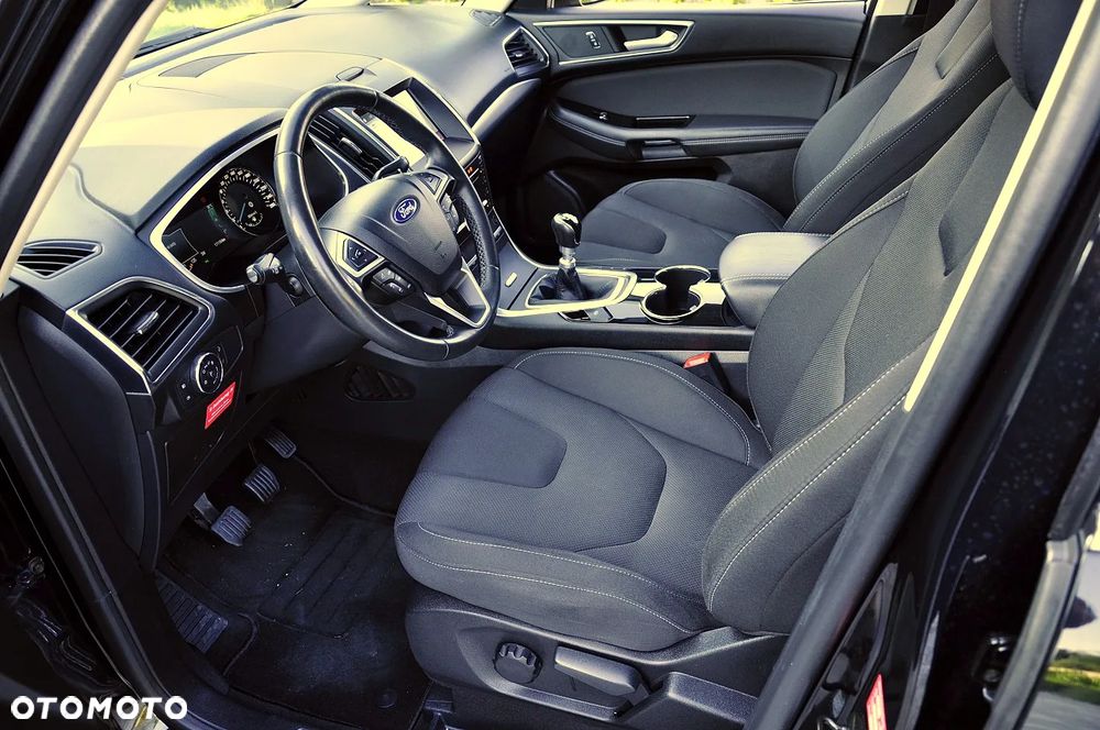Ford S-Max - 8