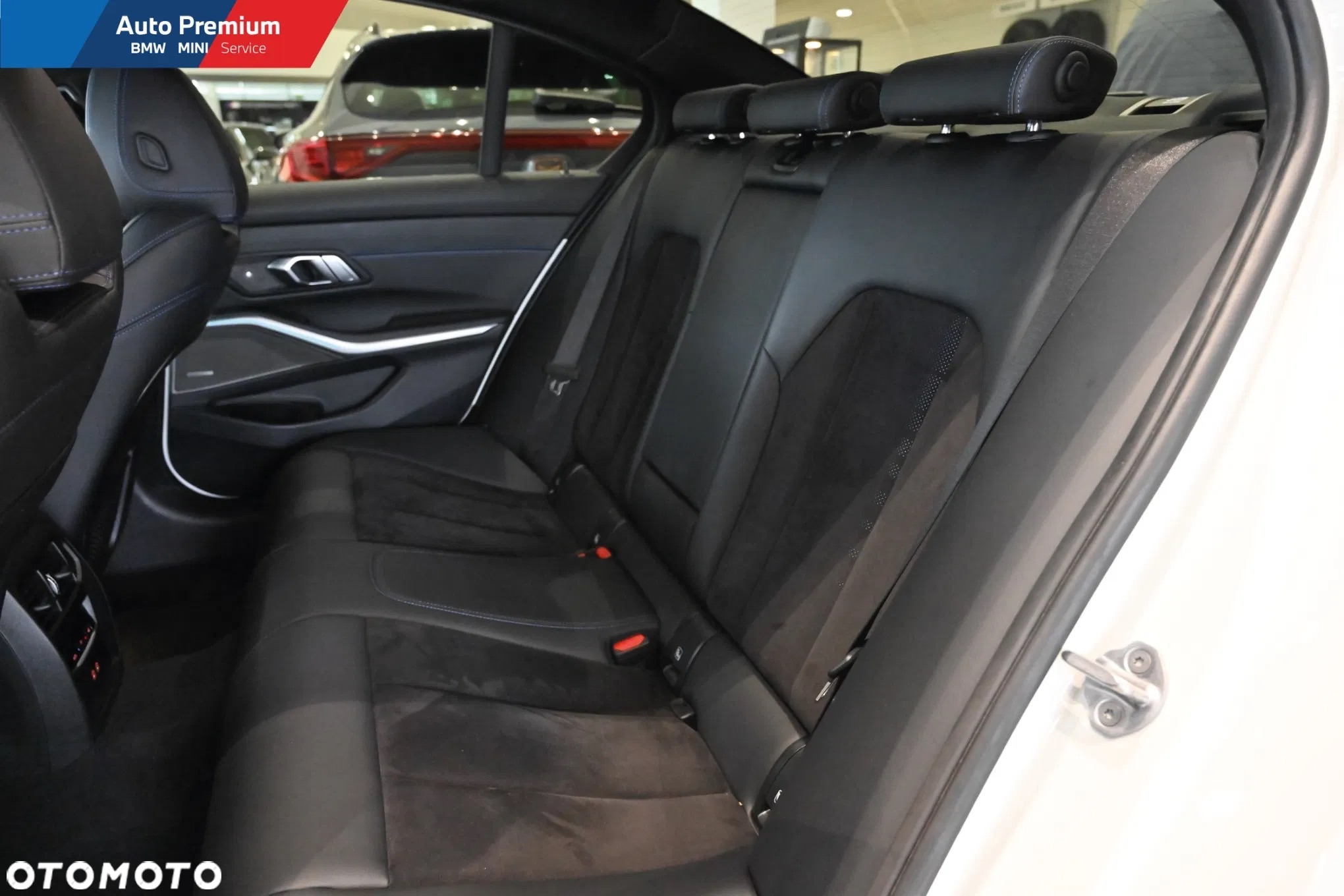 BMW Seria 3 330i xDrive M Sport - 15