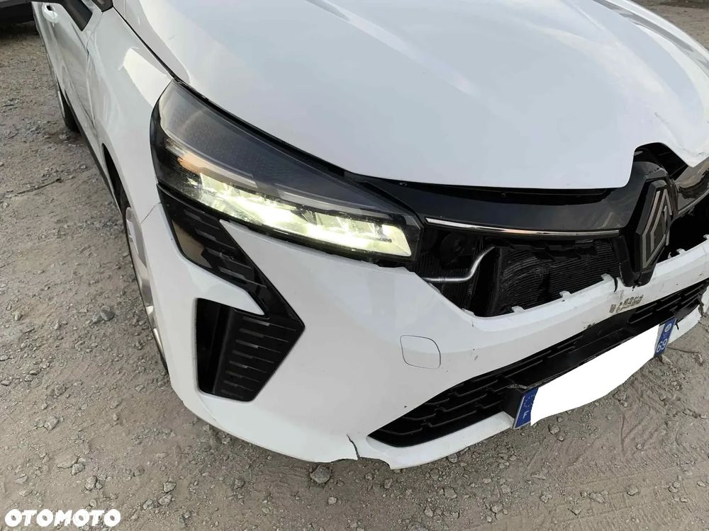 Renault Clio BLUE dCi 100 EVOLUTION - 24