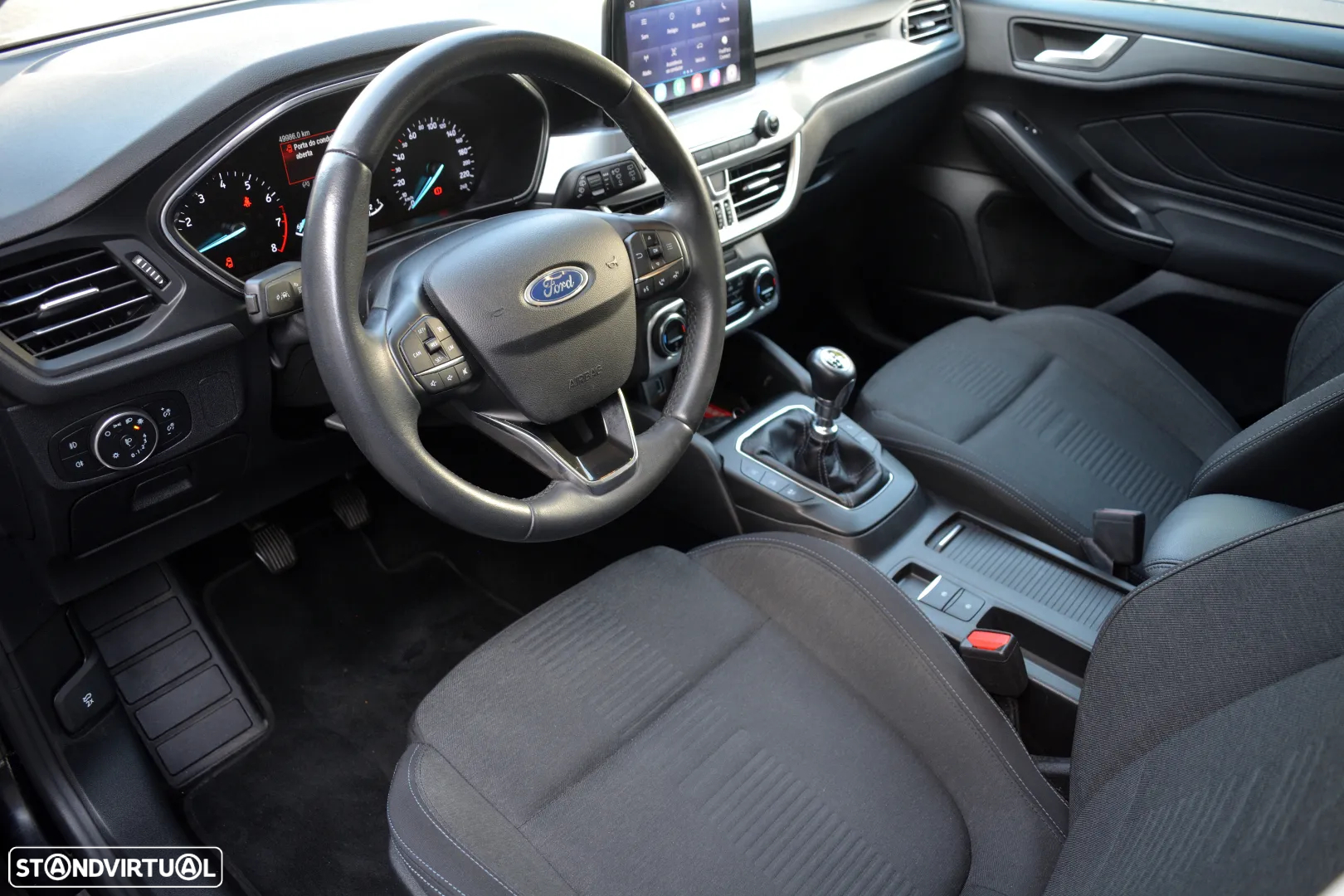 Ford Focus 1.0 EcoBoost Active - 13