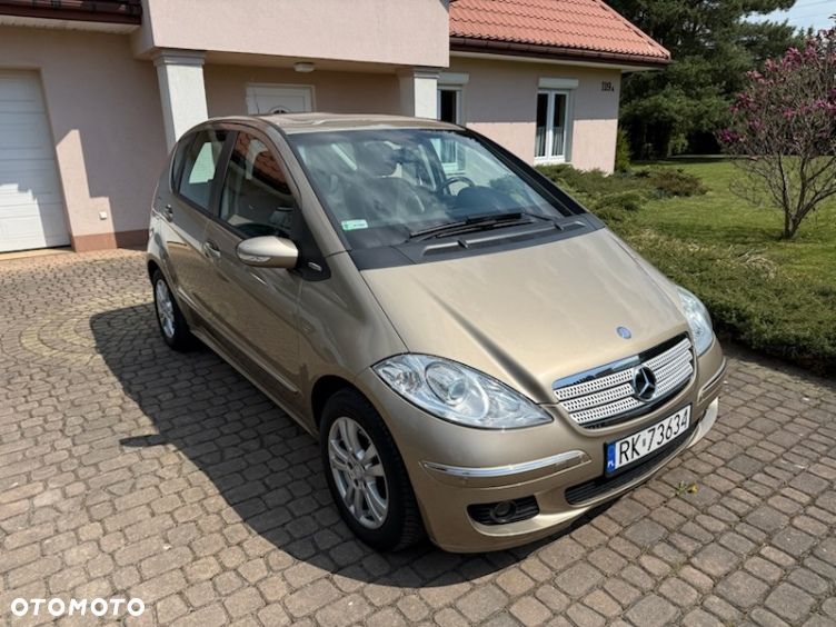 Mercedes-Benz Klasa A 170 Elegance Edition 10 - 3