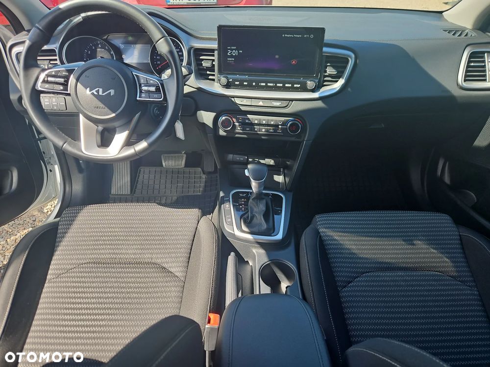 Kia Ceed 1.5 T-GDI M DCT - 19