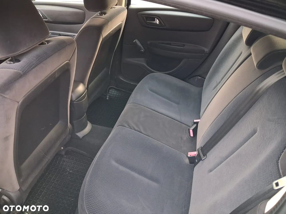 Citroën C4 1.6 16V SX - 8