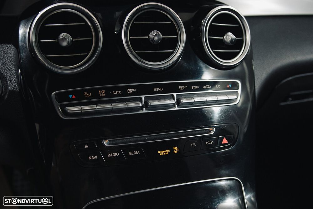 Mercedes-Benz GLC 220 d 4Matic 9G-TRONIC - 11