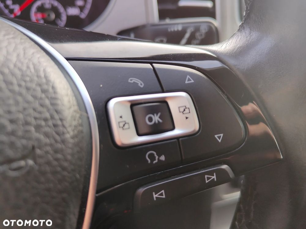 Volkswagen Golf Sportsvan - 21