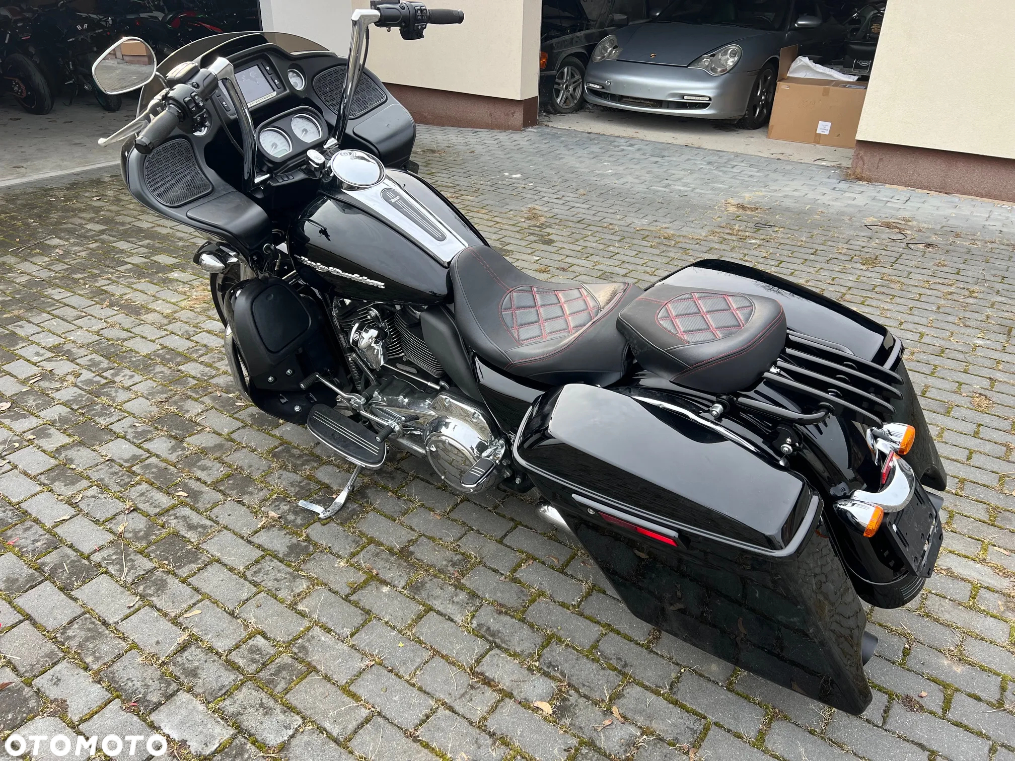 Harley-Davidson Touring Road Glide - 8