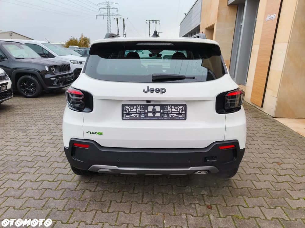 Jeep Avenger 1.2 T3 mHEV Upland 4xe eDCT6 - 8