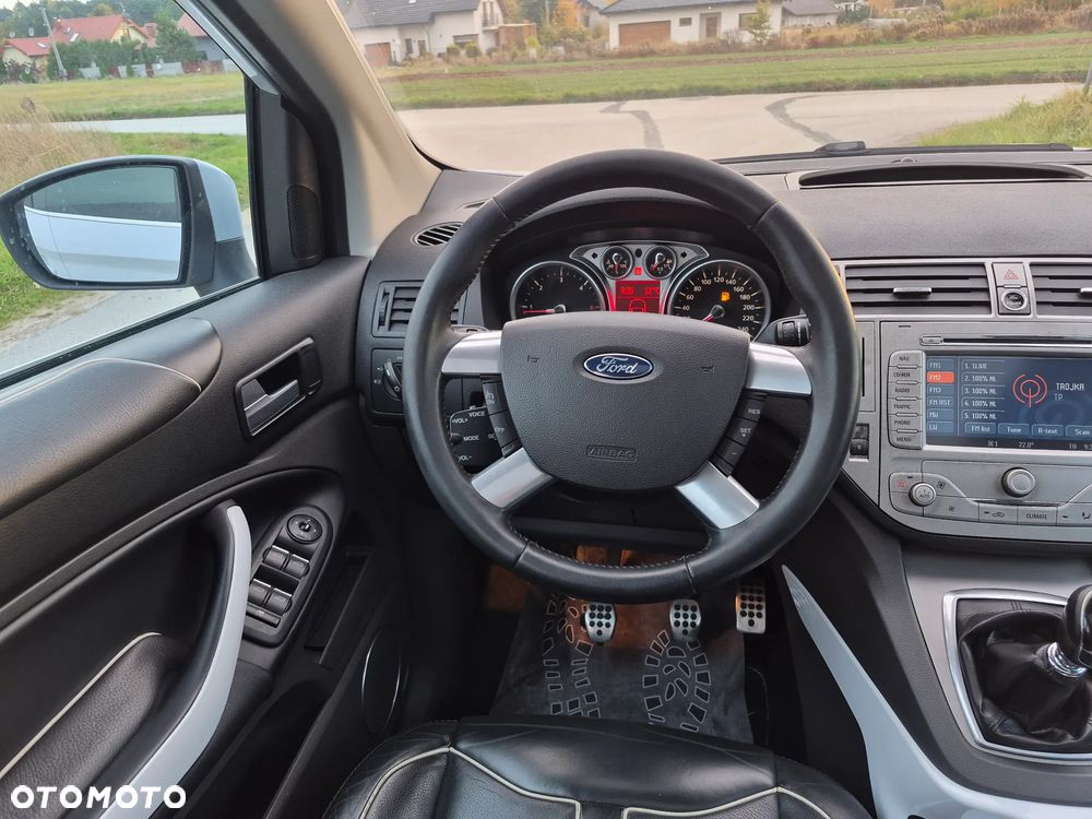 Ford Kuga 2.0 TDCi 2x4 Individual - 15