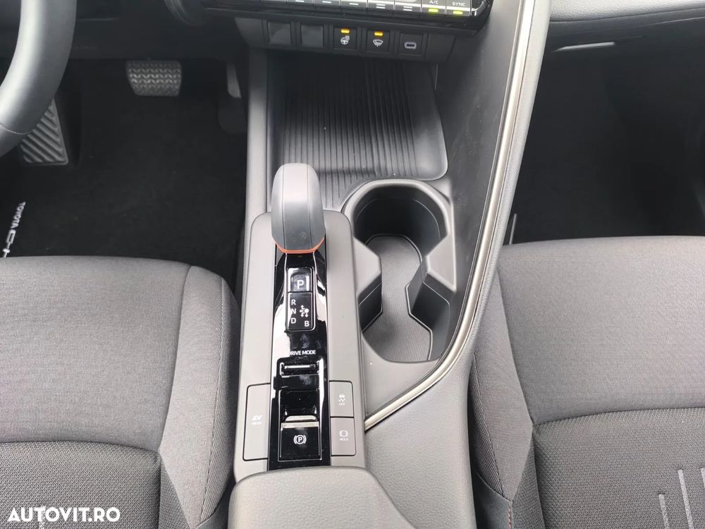 Toyota C-HR - 8