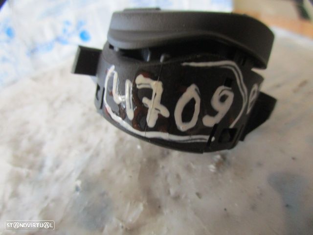 Interruptor AV1T14K147AA FORD FIESTA 6 2017 1.5TDCI 95CV 5P CINZA ESCURO VOLUME CHAMADAS - 4