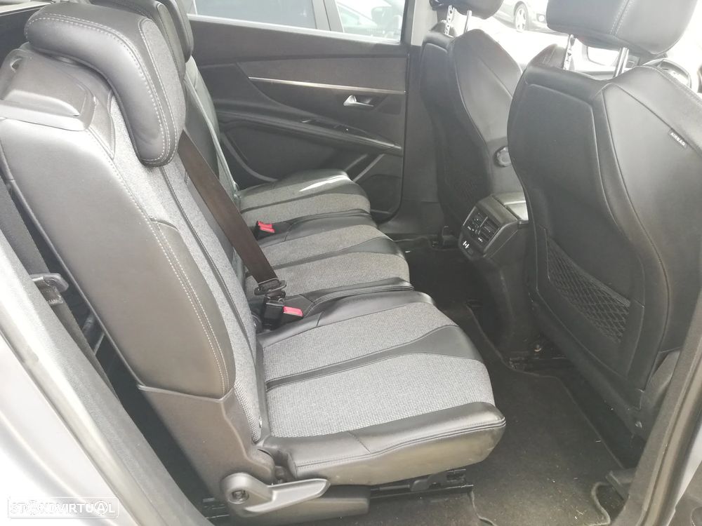 Peugeot 5008 BlueHDI 130 Allure Pack - 9