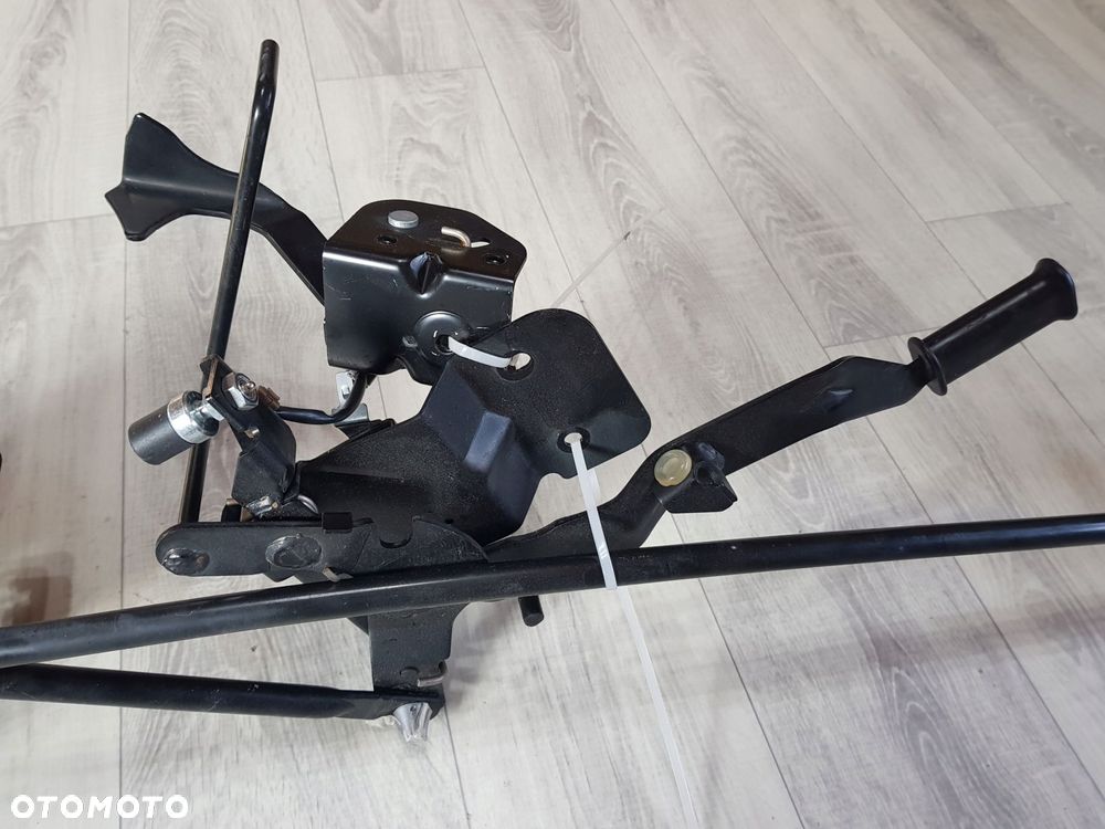zamek kabiny do nt400 maxity cabstar - 2