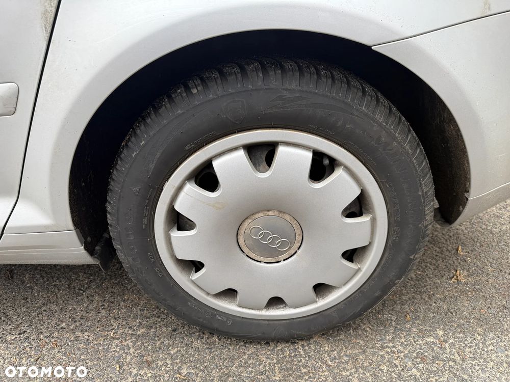 Audi A3 Sportback 1.6 Attraction - 3