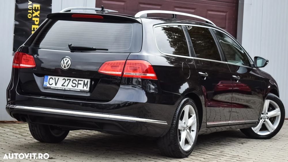 Volkswagen Passat 2.0 TDI DSG Highline - 12