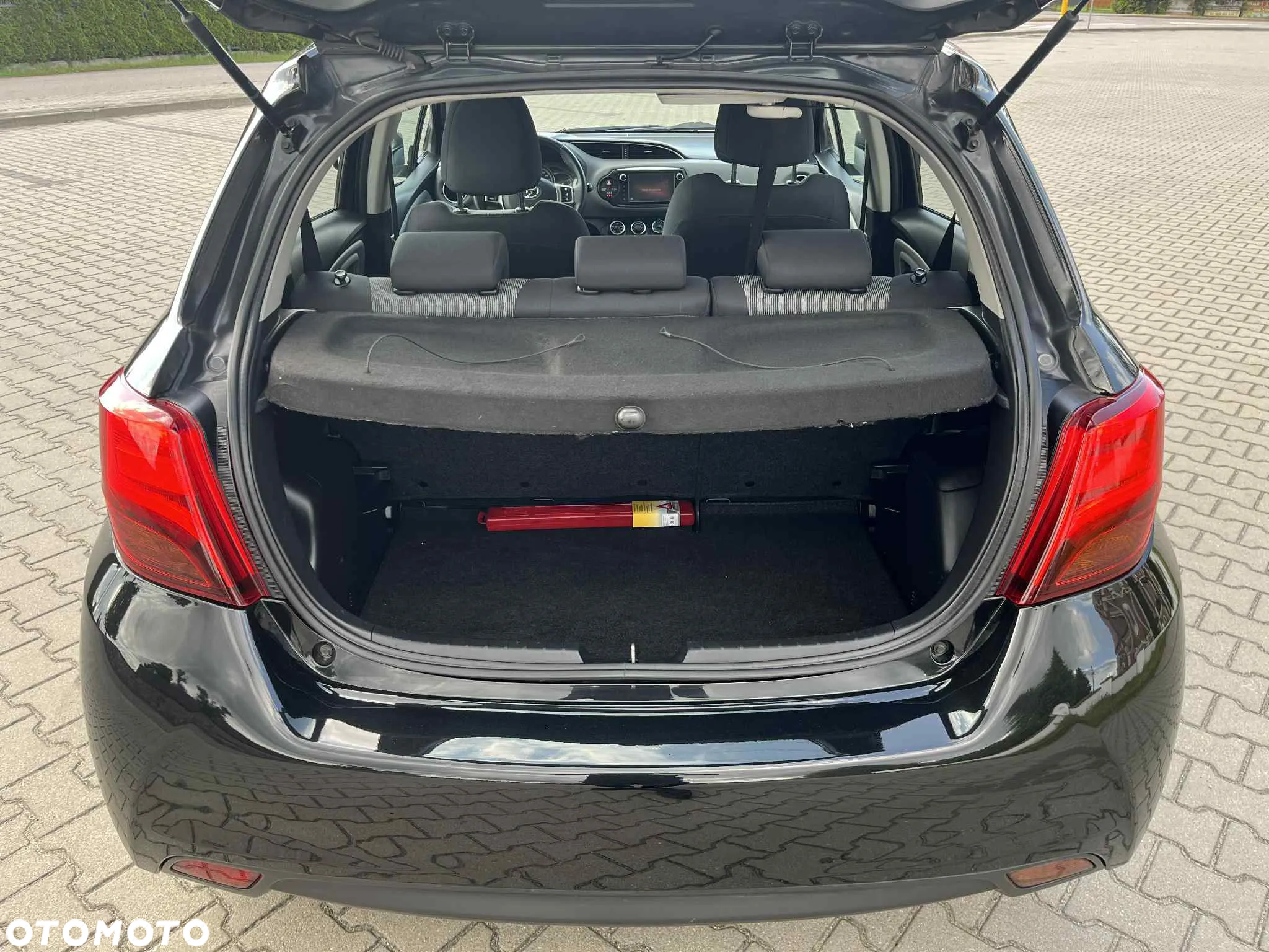 Toyota Yaris 1.33 Active - 13