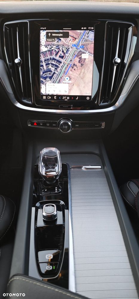 Volvo S60 B4 B DKG Plus Dark - 13