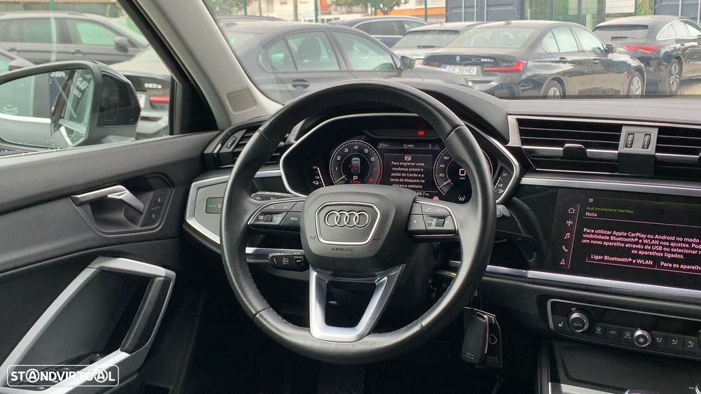 Audi Q3 Sportback 45 TFSIe S tronic - 8