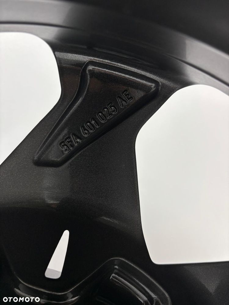 Seat Cupra Leon IV Felga aluminiowa 19" 8.0J 5x112 ET49 5FA601025AE - 9
