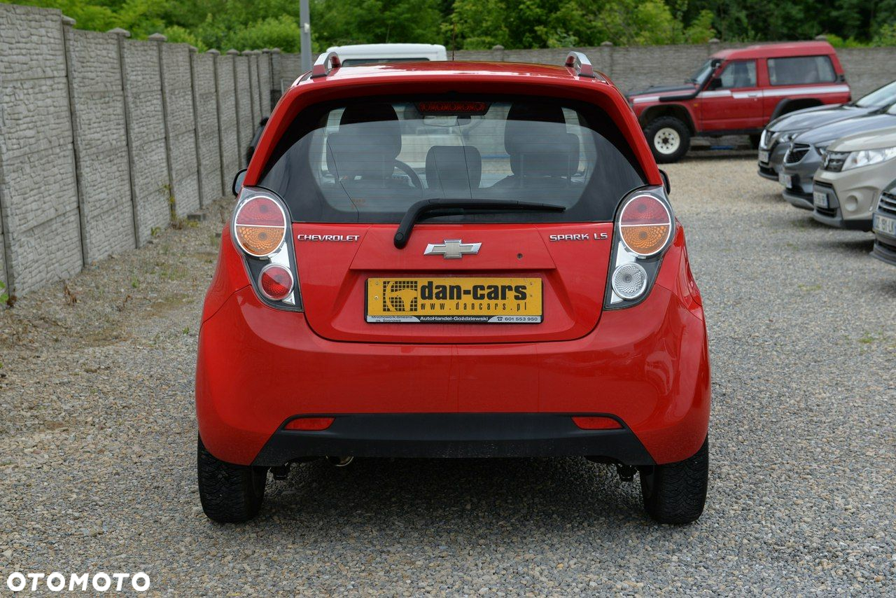Chevrolet Spark - 4