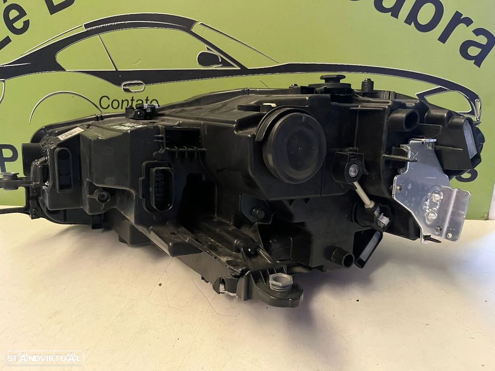 Skoda Superb IV - FAROL DIREITO LED - FF842 - 8