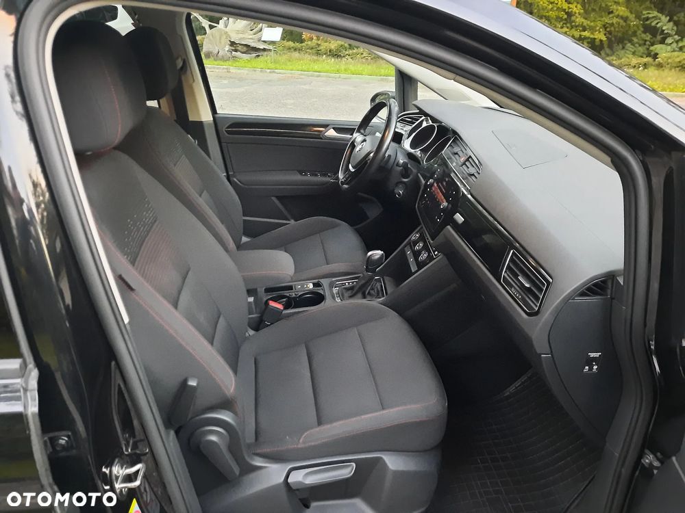 Volkswagen Touran 2.0 TDI SCR (BlueMotion Technology) DSG SOUND - 13