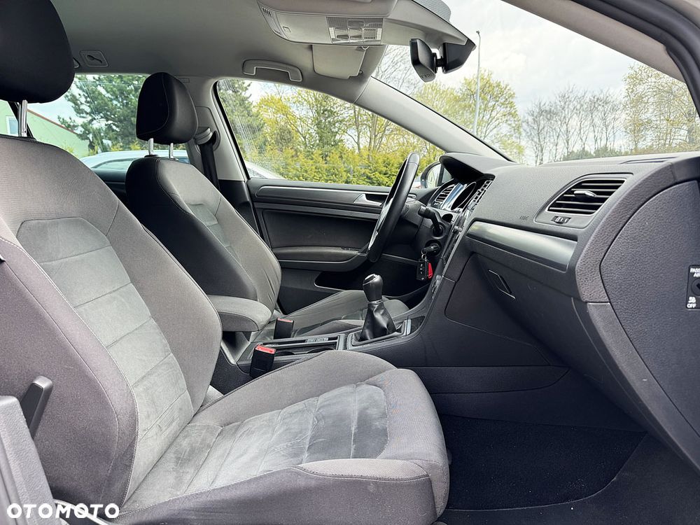 Volkswagen Golf 1.6 TDI SCR Trendline - 35