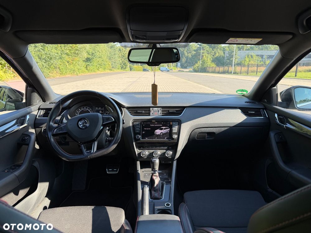 Skoda Octavia 2.0 TDI RS DSG - 6