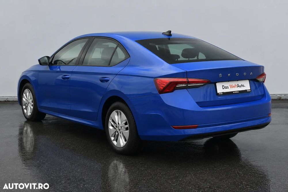 Skoda Octavia 2.0 TDI DSG Ambition - 5