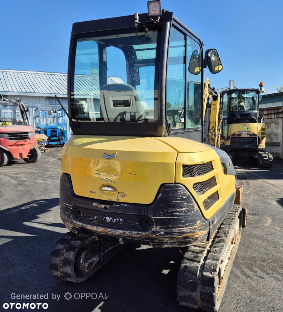Yanmar SV26 - 3