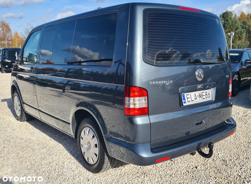 Volkswagen Caravelle - 7