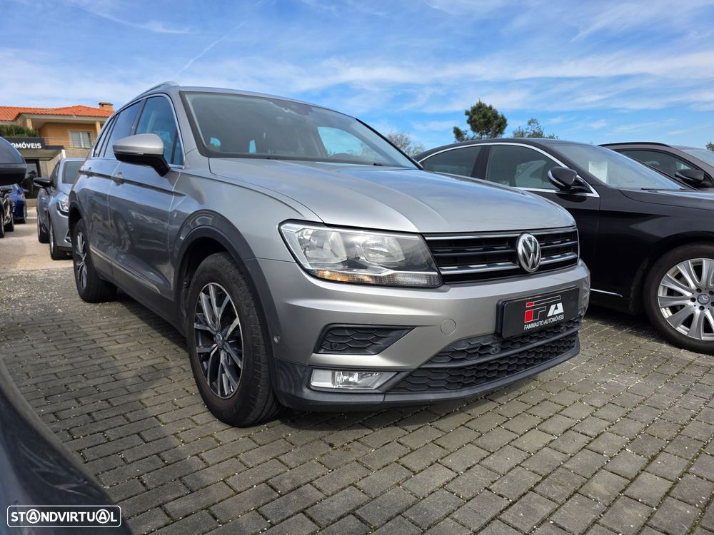 VW Tiguan 1.6 TDI Confortline - 4